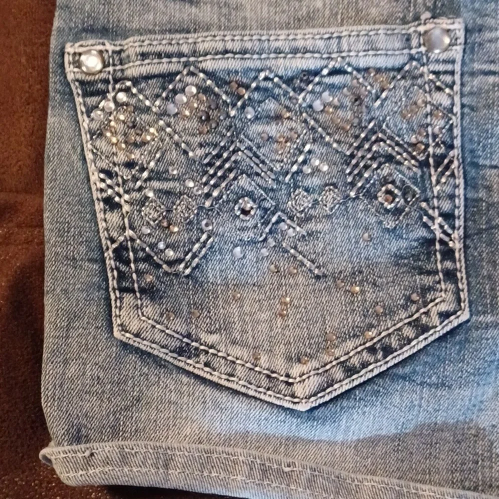 JUSTICE PREMIUM JEANS SHORTS, SIZE 10 1/2.